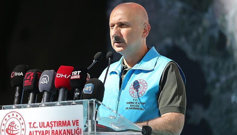 Karaismailoğlu: Gebze OSB-Darıca Sahil Metro Hattı Projesi'nde 26 bin 316 metrelik tünel kazısını tamamladık
