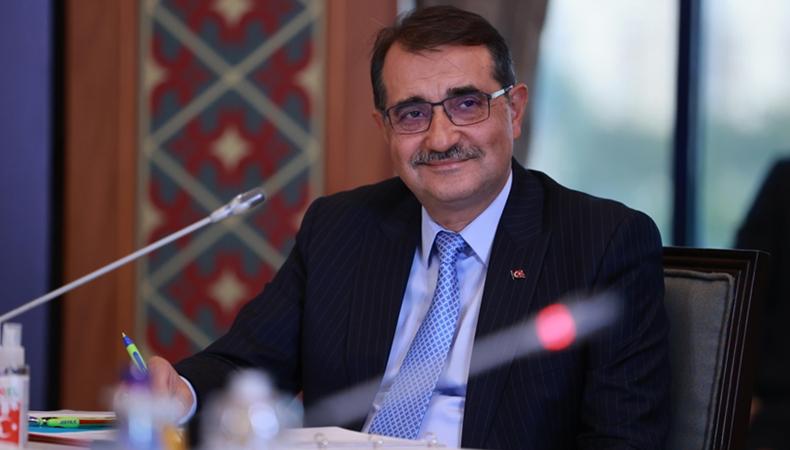 Karadeniz'e kablo döşeyecek gemi İstanbul'da