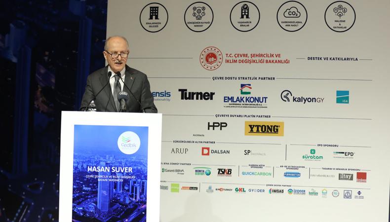 Yeşil Binalar ve Şehirler Zirvesi'nde gayrimenkul sektöründeki sürdürülebilirliğin önemi masaya yatırıldı