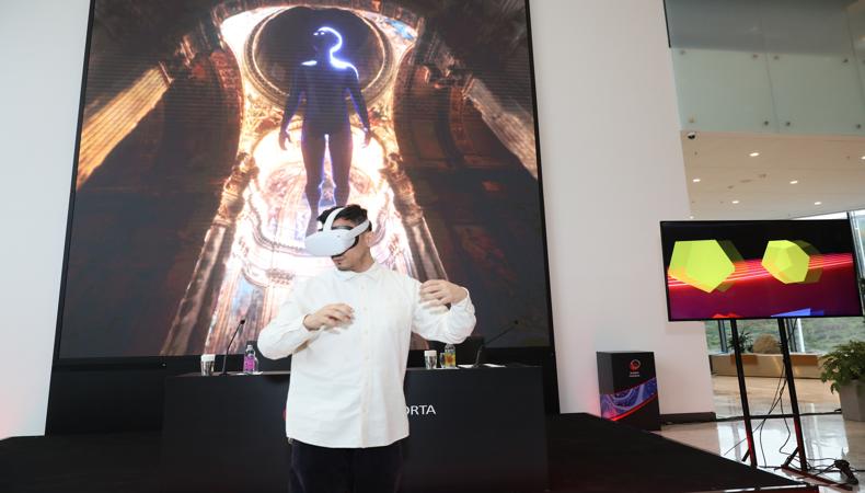 'Moment', sanat ve teknolojiyi buluşturacak