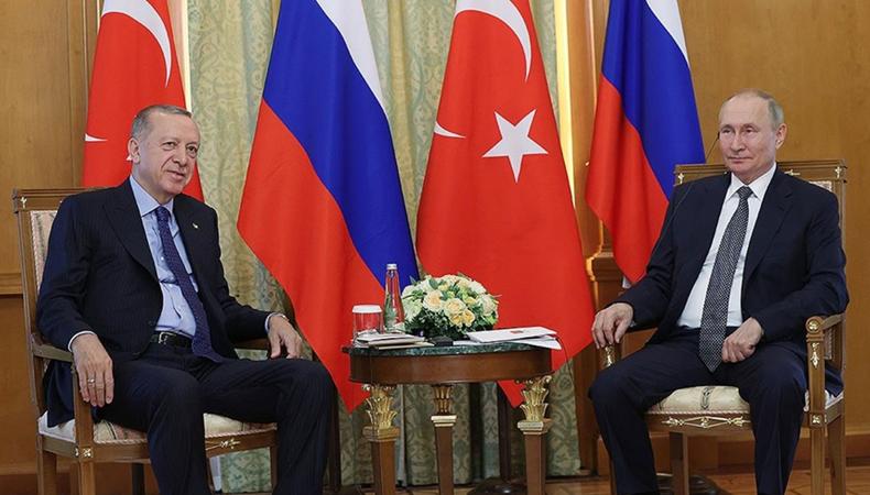 Cumhurbaşkanı Erdoğan, Putin ile görüştü: Doğal gaz merkezi de ele alındı