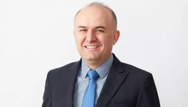 Akkök Holding'de üst düzey atamalar: Yeni CFO Veysi Küçük oldu