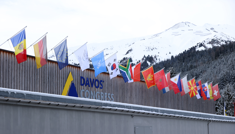 'Davos Zirvesi' olarak bilinen Dünya Ekonomik Forumu başladı