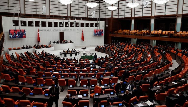 EYT düzenlemesini içeren kanun teklifi Meclis'e sunuldu