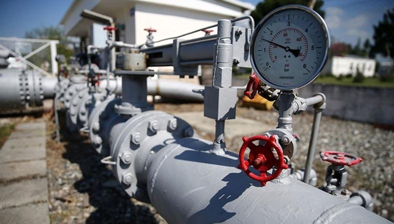 AB'nin Rus petrol ürünlerine yeni yaptırım paketi başlıyor