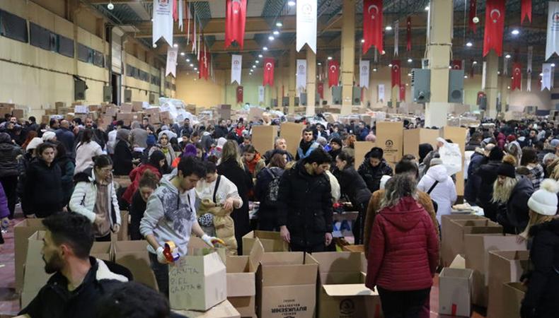 Yıldız Holding, tüm şirketleriyle deprem bölgesinde destek çalışmaları yürütüyor