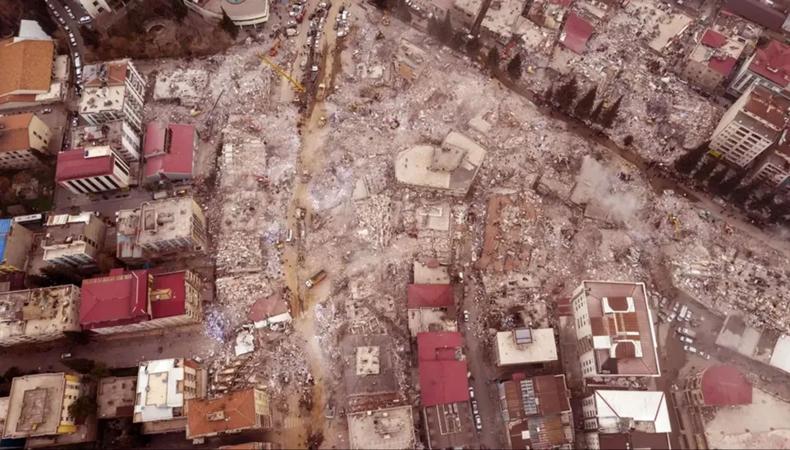 İş dünyası, deprem bölgesinde 'kalıcı konut' seferberliği başlattı