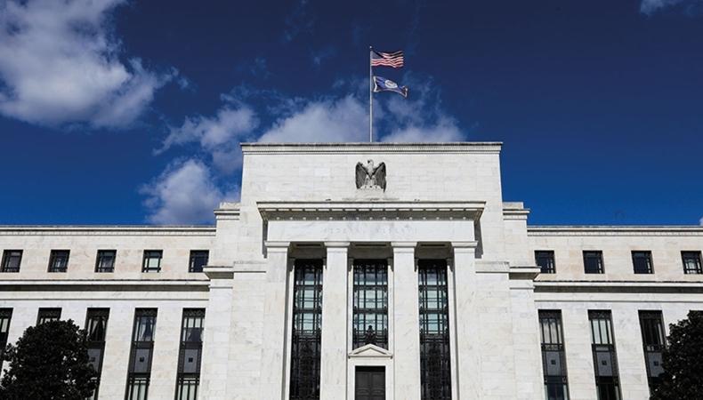 Fed, faiz artırımına devam edeceği mesajını verdi