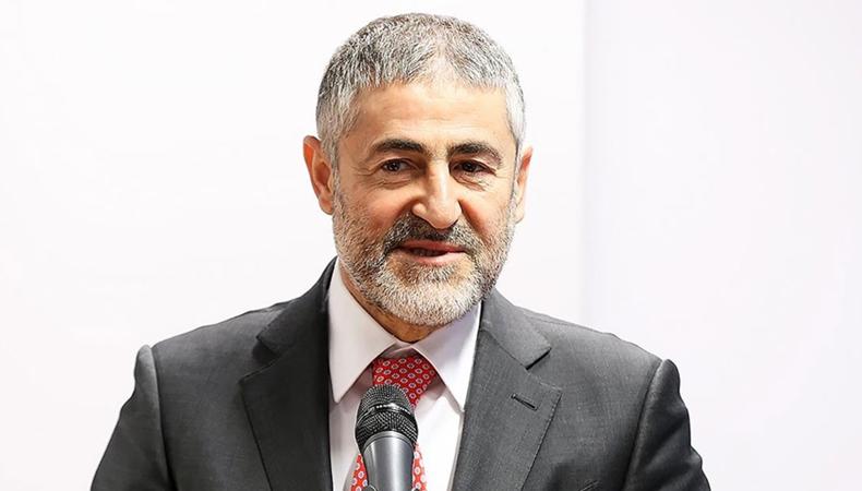 Bakan Nebati: Ekonominin yıllık ihracatı 255.7 milyar dolara ulaştı