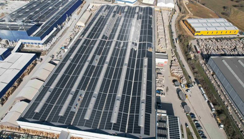 VitrA'dan yenilenebilir enerji yatırımı: Bilecik'te GES kuruldu