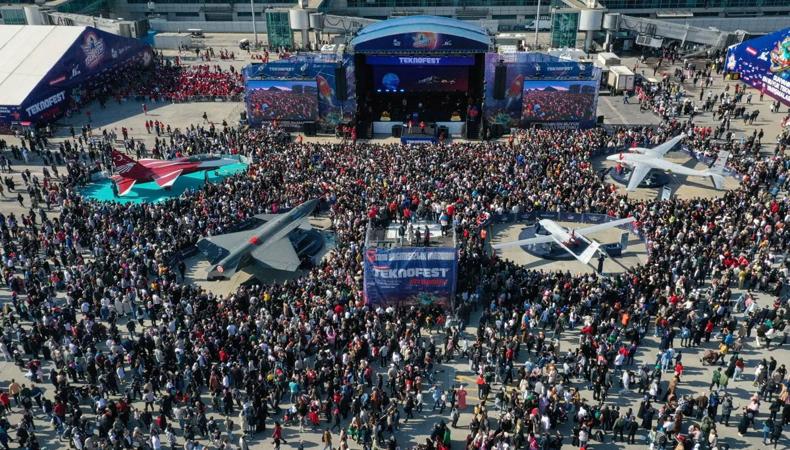 TEKNOFEST coşkusu Cumhuriyetin 100. yılında Ankara ve İzmir'le devam ediyor