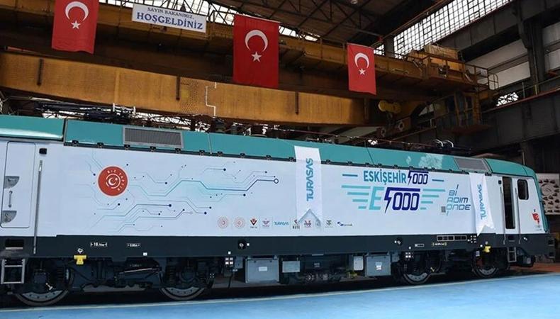 Milli elektrikli tren, ilk seferine çıkıyor