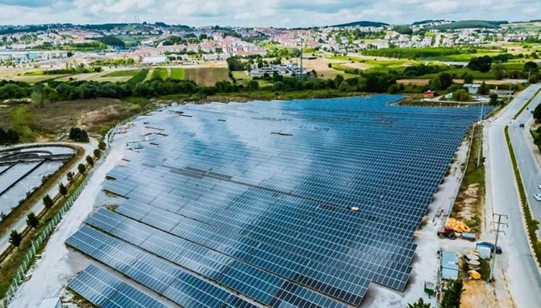 Sakarya'daki Karaman Güneş Enerjisi Santrali üretime başladı