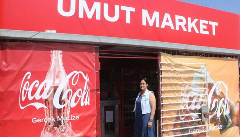 Coca-Cola'dan depremzede esnafa iş yeri desteği