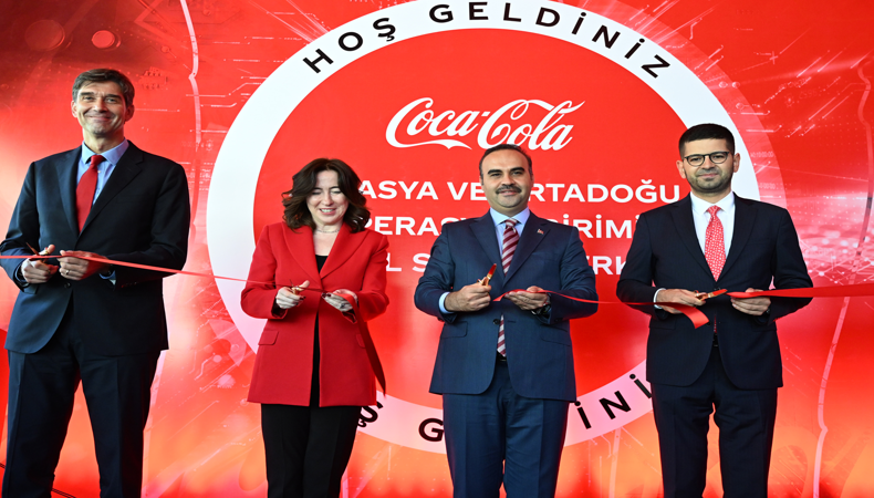 Coca-Cola'nın Dijital Servis Merkezi, İstanbul'da açıldı