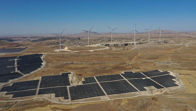 Sanko Enerji'nin ilk hibrit projesi açıldı