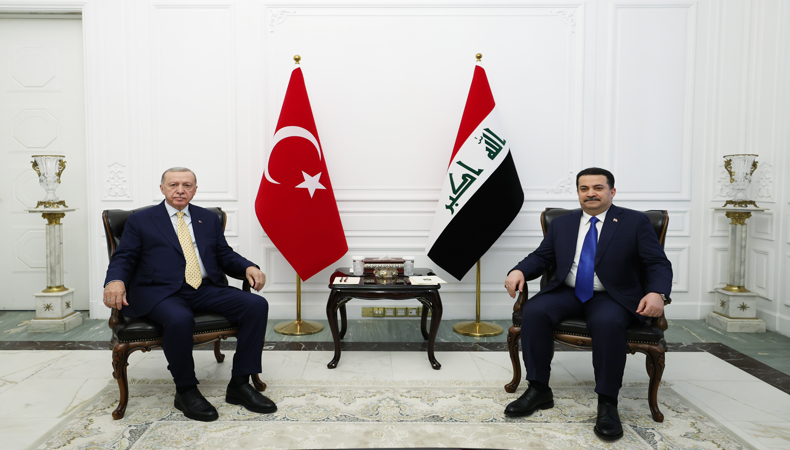 Cumhurbaşkanı Erdoğan, 13 yıl sonra Irak'ta: Ticari iş birlikleri masada