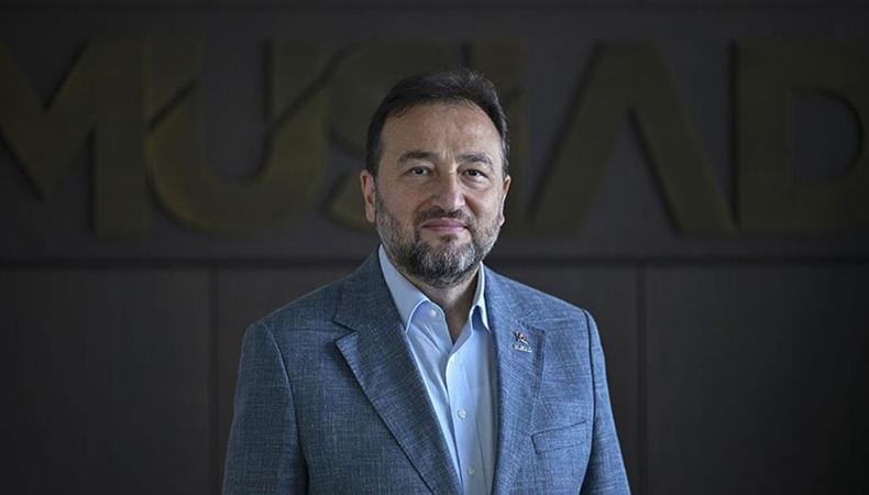 "100 milyar dolarlık ticaret hacmi için Türk iş insanlarına büyük görev düşüyor"
