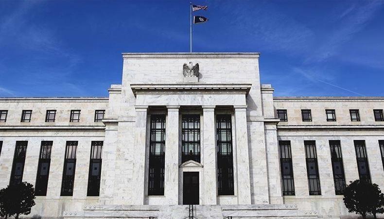 Fed'den faiz indirimi mesajı