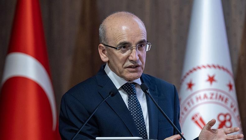 "Cari açığın azaltılmasında önemli mesafe katettik"