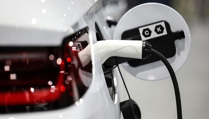Küresel elektrikli araç satışları rekor tazeledi
