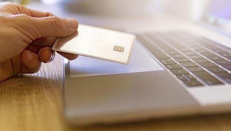 Türkiye'nin e-ticaret hacmi 3.1 trilyon lira oldu