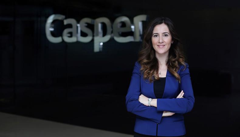 Casper, sanata desteğini sürdürüyor