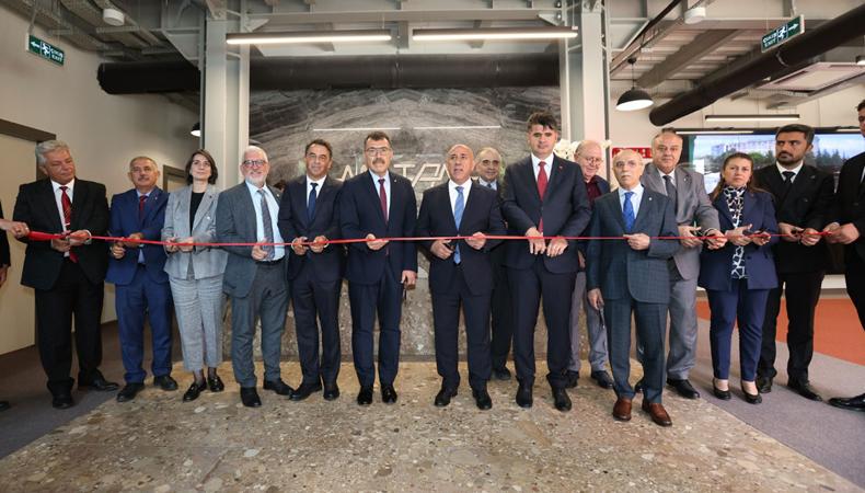 İş Bankası-İTÜ deprem araştırma merkezi MATAM açıldı