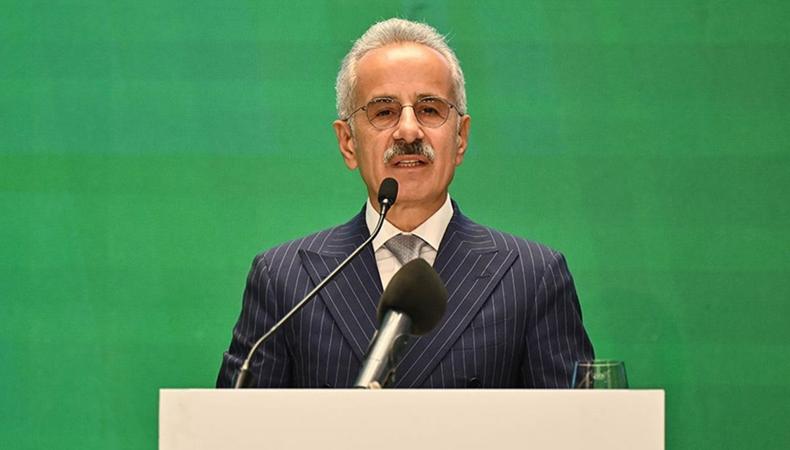 Bakan Uraloğlu: Demir yolu yatırımlarımızla toplam 8.9 milyon ton daha az karbon emisyonu salındı