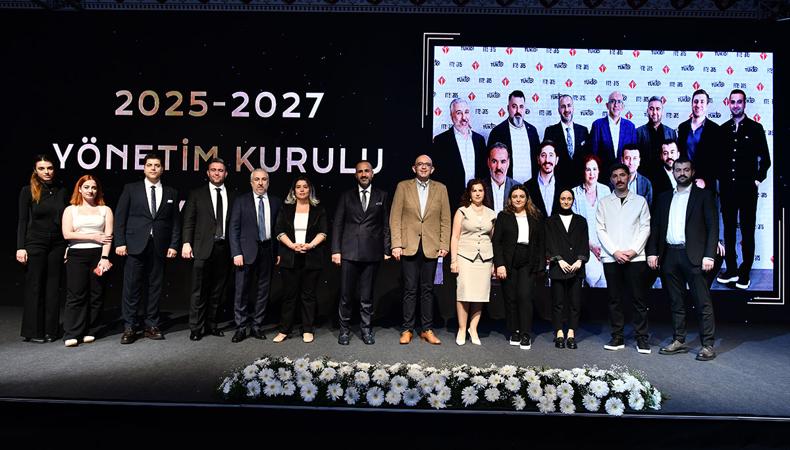 Kırtasiye sektörü Antalya'da buluştu