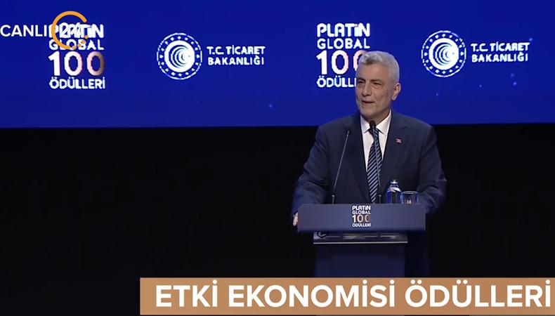 Bakan Bolat Platin Global 100 Ödülleri 2025'te açıklamalarda bulunuyor