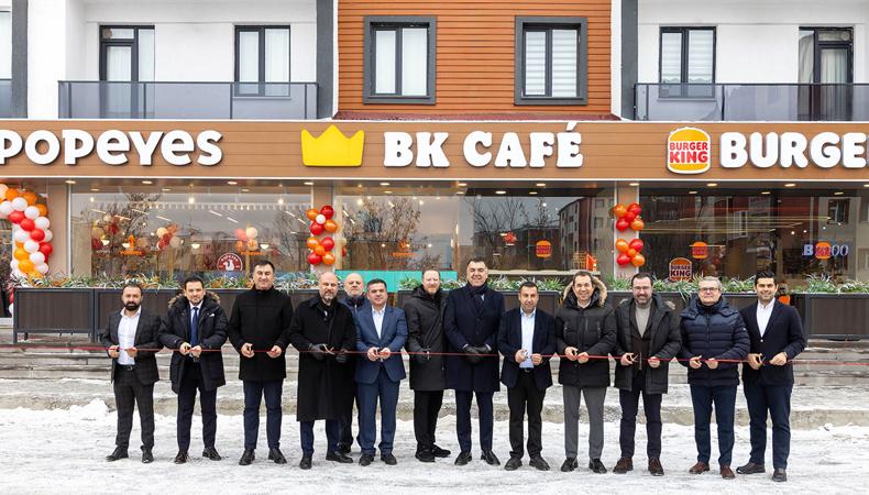 TAB Gıda'da 2 bininci restoran heyecanı