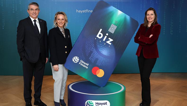Hayat Finans, yeni nesil banka kartı 'Biz Kart'ı tanıttı