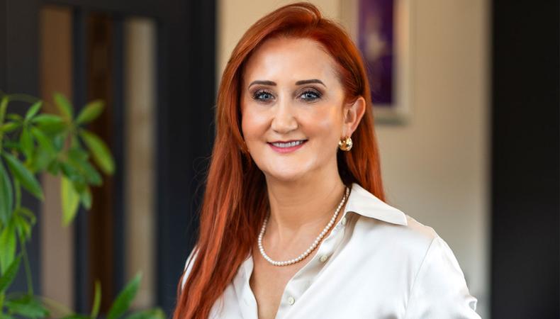 “Hâlâ öğreniyor, merak ediyor ve yolun başındaymış gibi heyecan duyuyorum”