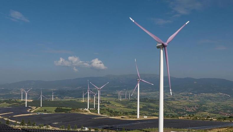 Yenilenebilir enerjide büyük adım: Türkiye'den rekor kurulum