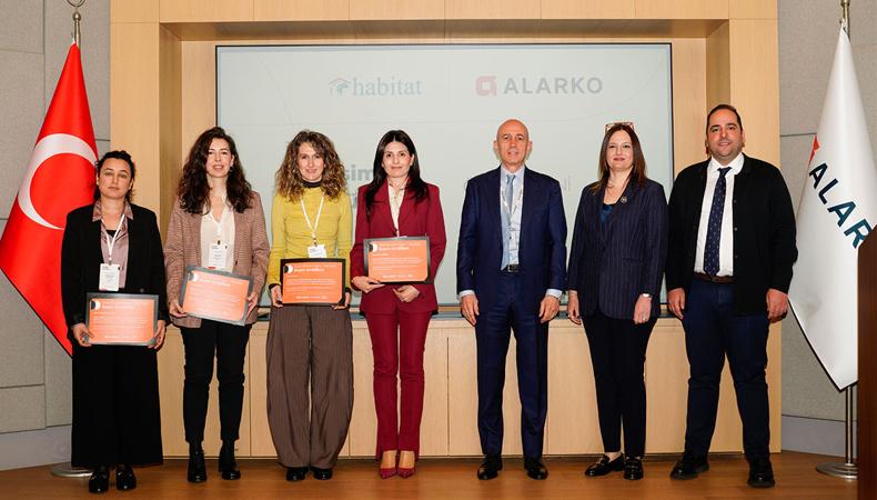 Kadın girişimcilere desteğini sürdürüyor