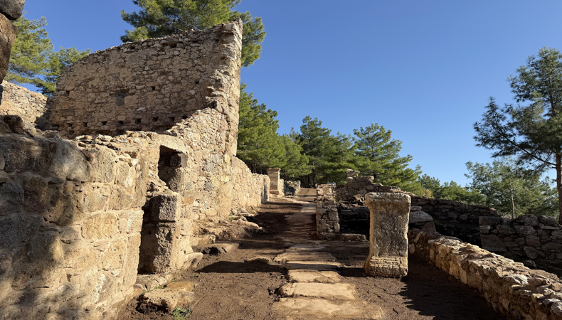 'Kıskanan çatlasın': Türkiye'deki kazılarda bulunan yazı şaşırttı