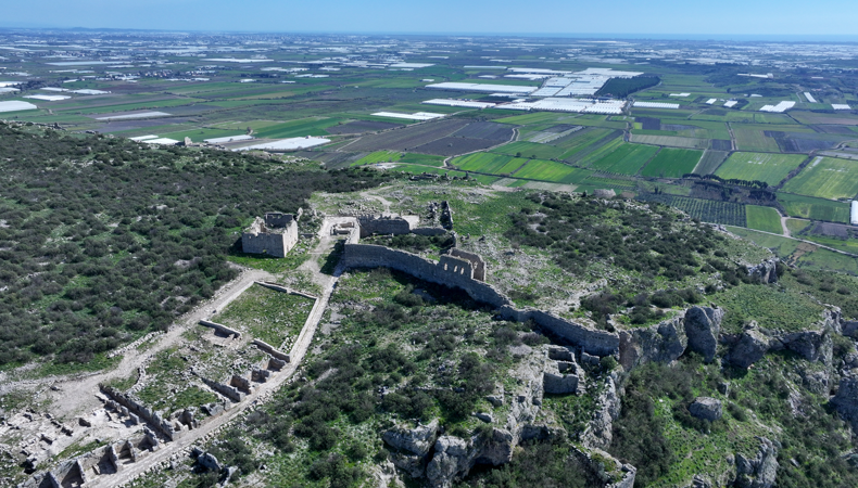 Türkiye'de: Büyük İskender'in alamadığı 'kale' gibi kent