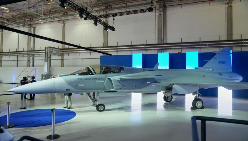 Görücüye çıkan savaş uçağı: F-39E