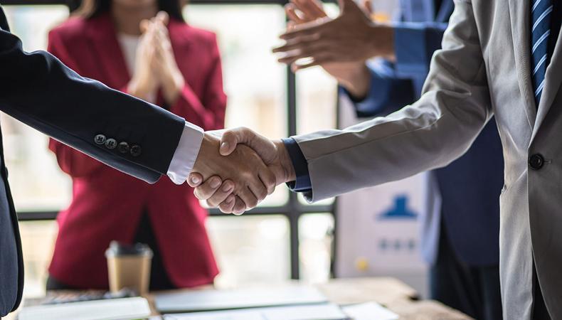 Birleşme & devralma işlemlerinde stratejik bir araç olarak hukuk