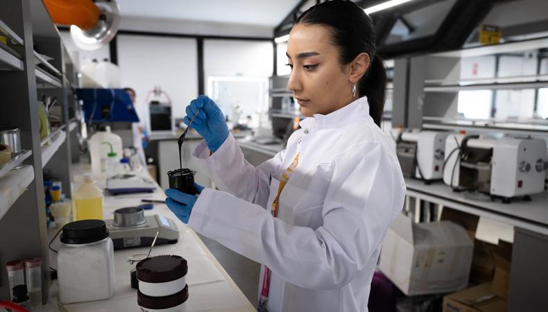 Tamamı ithal ediliyordu, artık Türkiye'de üretiliyor: Yerli 'gümüş pasta' sahaya indi