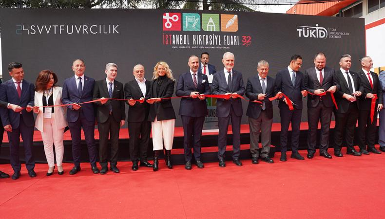 İstanbul Kırtasiye Fuarı kapılarını açtı