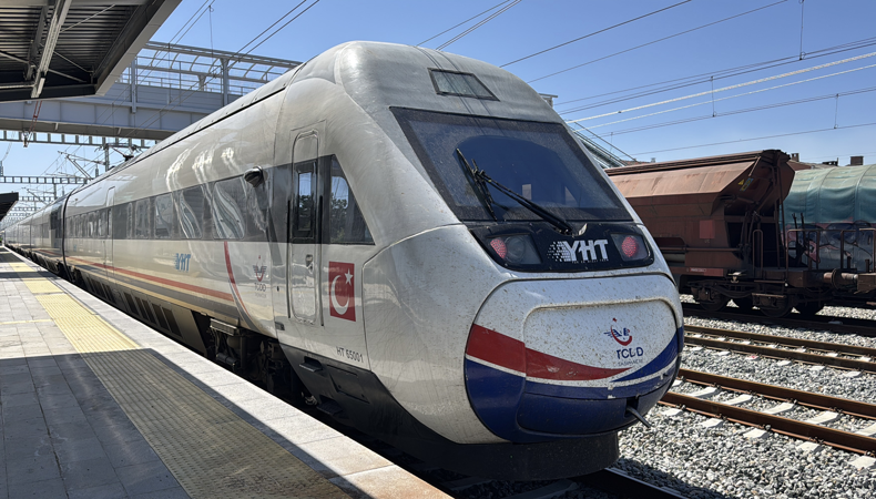 İstanbul'a mesafe 1.5 saat düşecek: İlk etapta deneme sürüşleri başladı