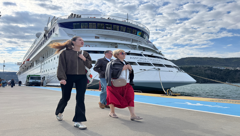 96. kez ilçeye Rus turist getirdi