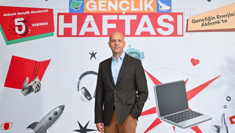 Akbank Gençlik Akademisi 5 yılda yaklaşık 360 bin gence ulaştı