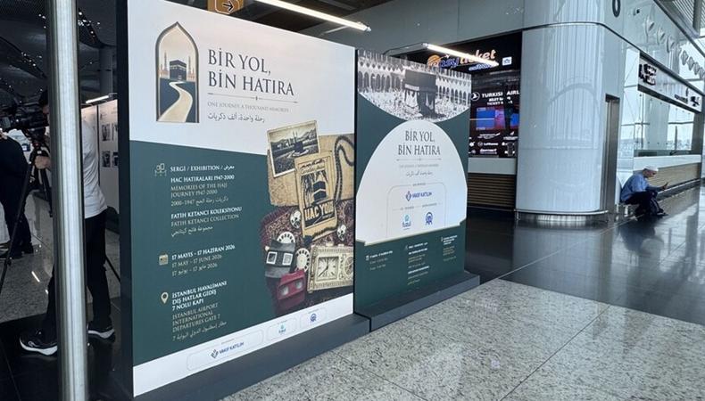 'Bir Yol, Bin Hatıra' sergisi sanatseverlerle buluştu