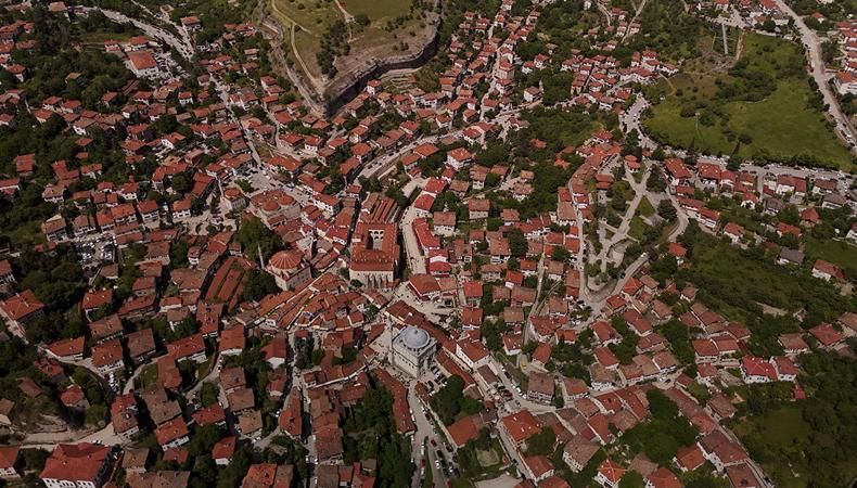 UNESCO Dünya Miras Listesi'nde yer alan ilçe bayram tatilinde doldu taştı
