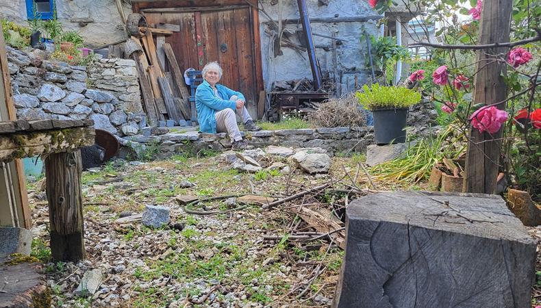 Yazılım dünyasını bıraktı, köyde sanat üretimine başladı