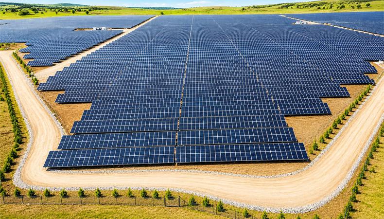 Borsadaki enerji şirketi ilk depolamalı GES yatırımını devreye aldı