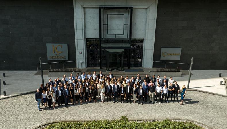 Yapay zeka ile şekillenen organizasyon tasarımı